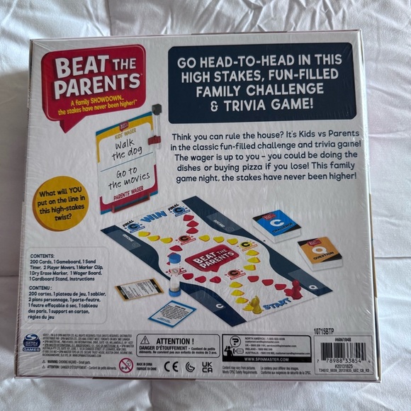 Spin Master Games Beat The Parents Classic Family Trivia Game Kids vs Parents - Picture 2 of 2